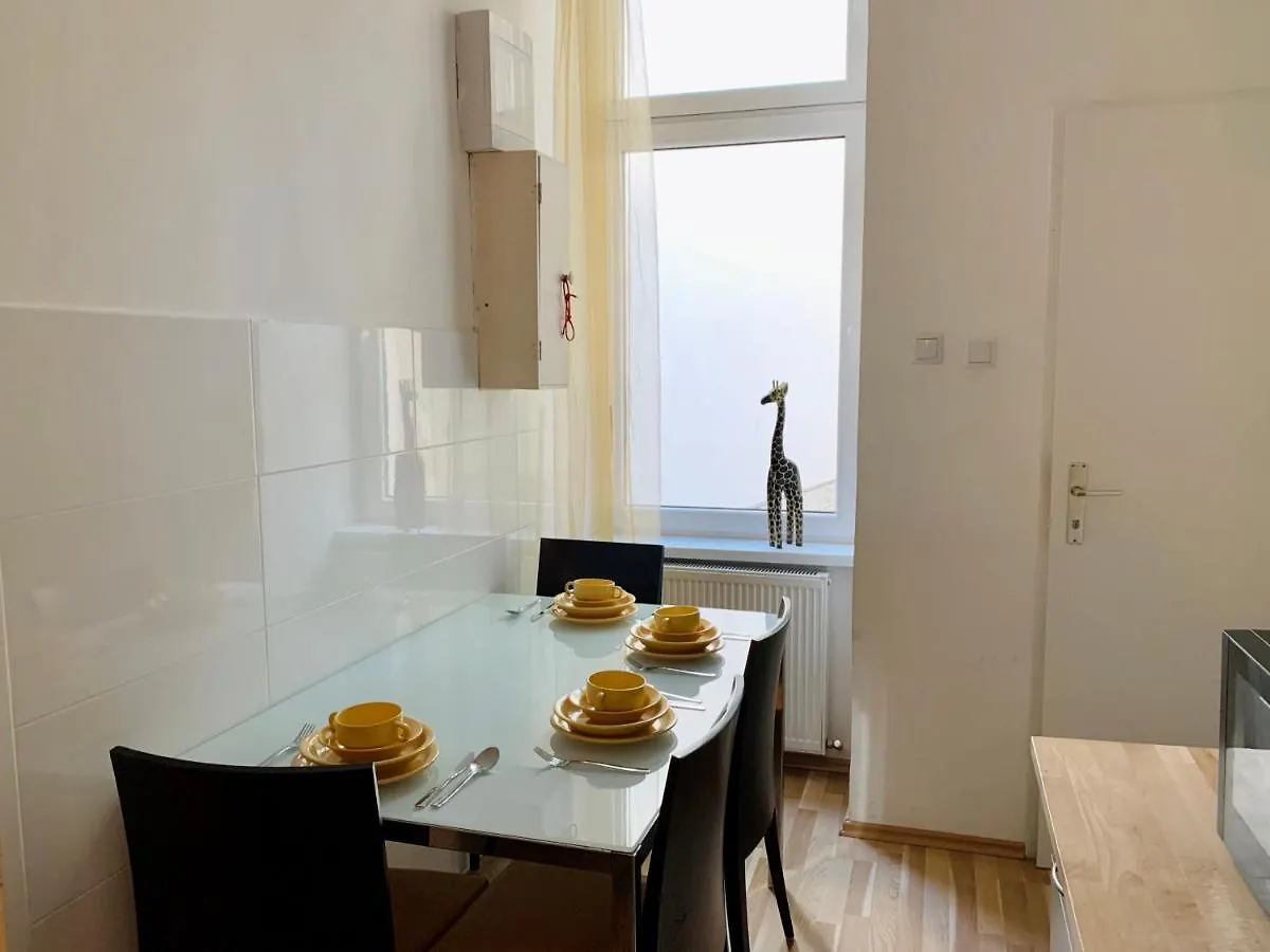 Raisa Apartments Lerchenfelder Guertel 30 维也纳 0*,